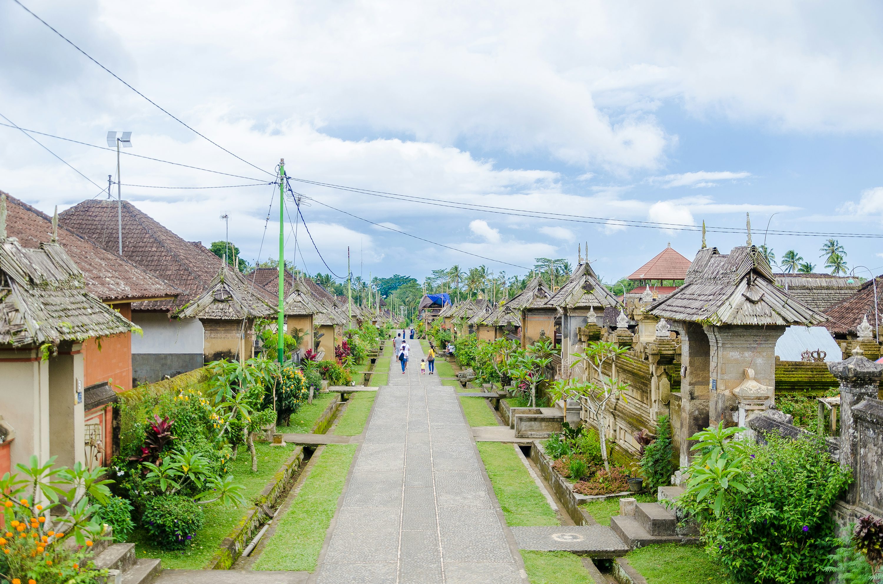 Jalan utama Desa Penglipuran